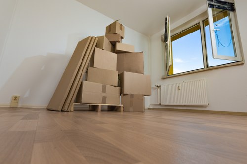 Moving van service for homes and flats in Highbury