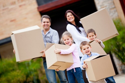 Local house moving service helping with a Highbury move
